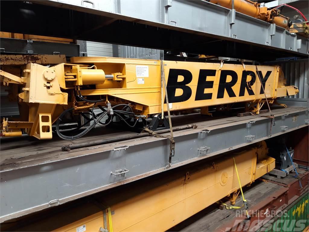 Liebherr LTM 1400-7.1 TY frame Crane parts and equipment